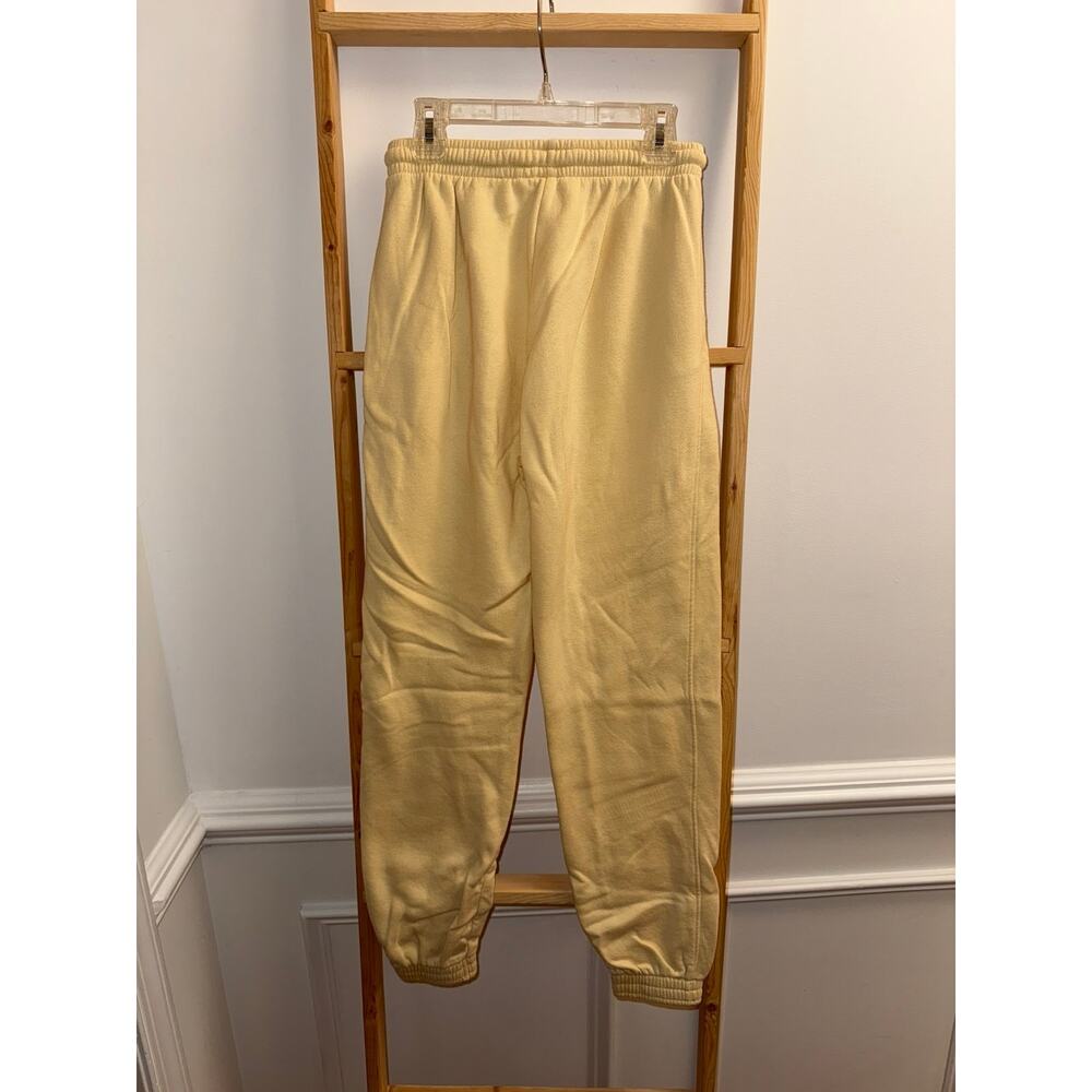 H&M Sweatpants - Picture 2 of 2
